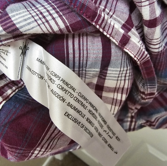 ARIAT Embroidered Lightweight Plaid Button Up Top - Picture 9 of 9